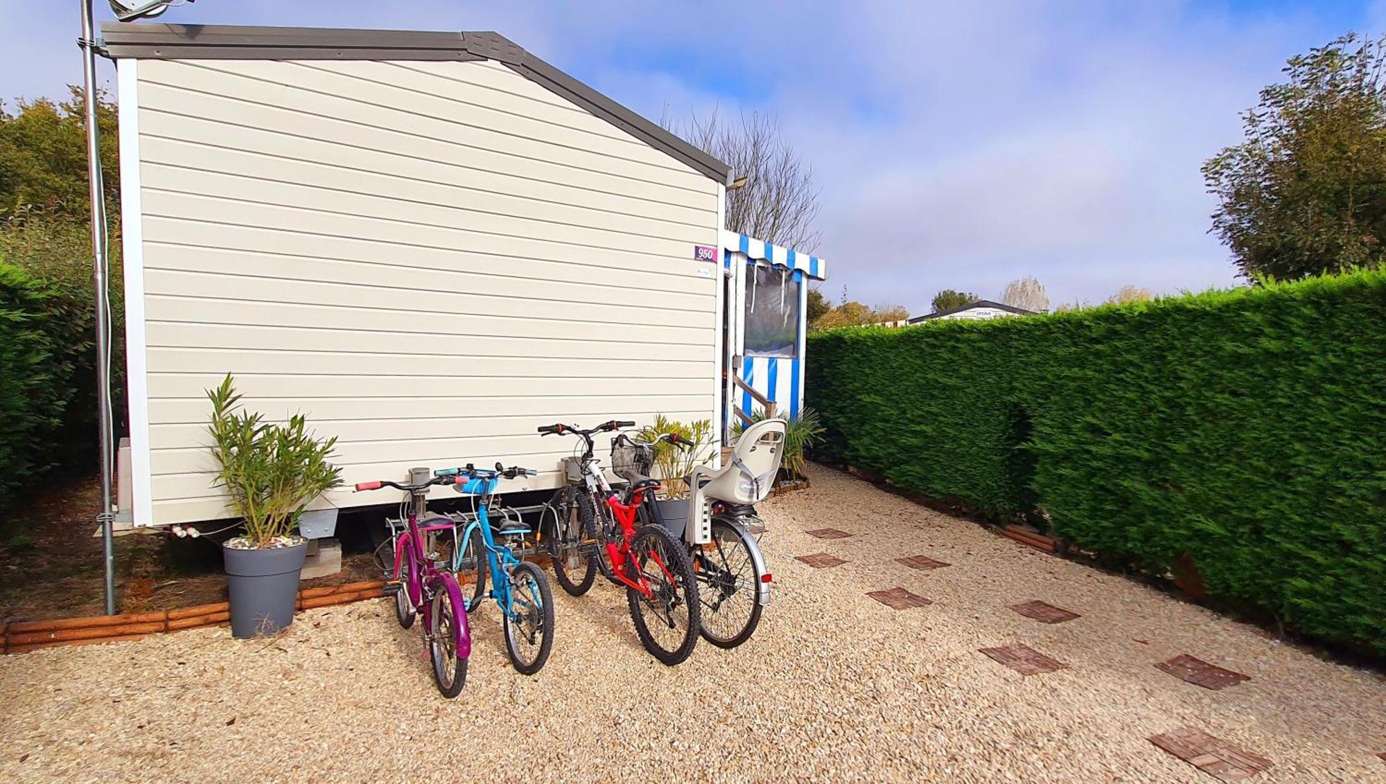 Mobilhome 2Ch Climatise-Terrasse Fermee-4 Velos-Camping 4 Etoiles Les Charmettes Les Mathes Exterior foto